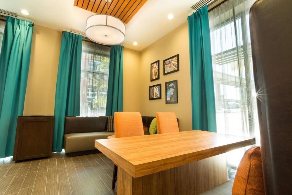 Pear Tree Inn San Antonio Airport